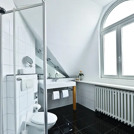 Frühlings-hotel 3*