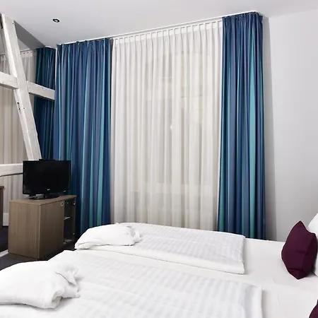 Fruehlings-hotel 3* Braunschweig