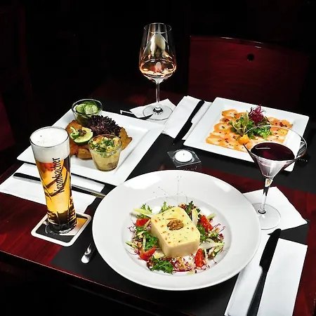 Fruehlings-hotel 호텔