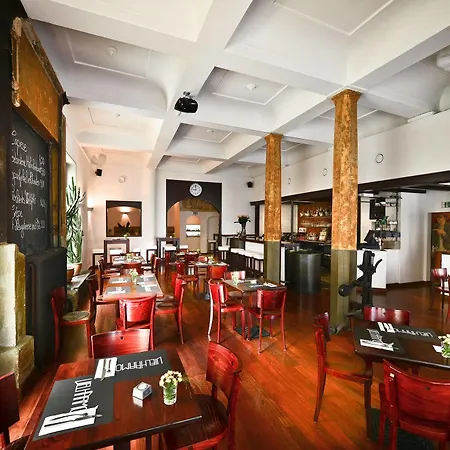 Hotell Fruehlings-hotel 3*