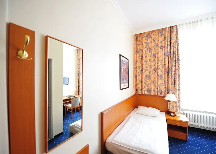 Fruehlings-hotel Szálloda 3*