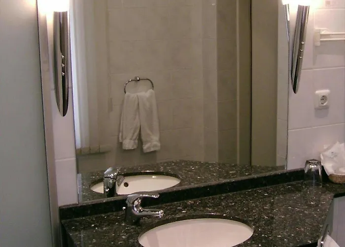 Fruehlings-hotel Szálloda